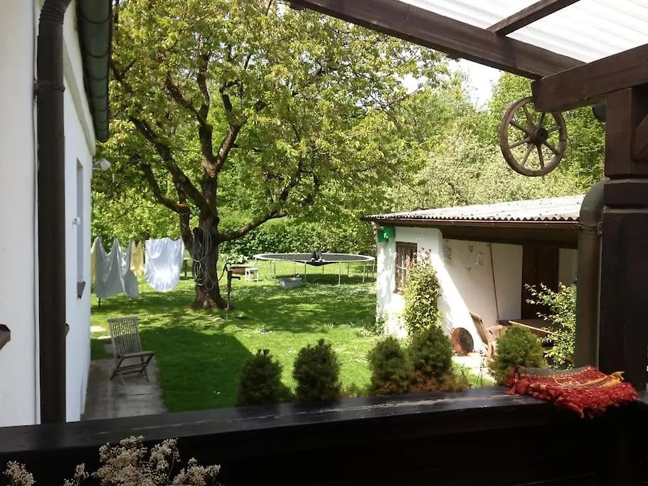 Gemuetliches Haus Mit Holzofen & Garten Apartment Landshut