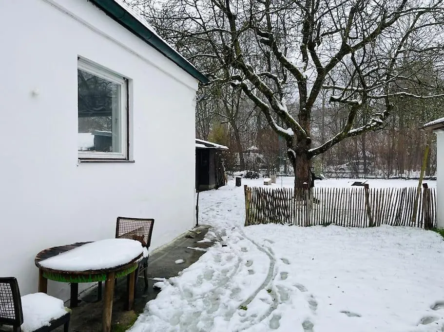 Gemuetliches Haus Mit Holzofen & Garten Apartment Landshut